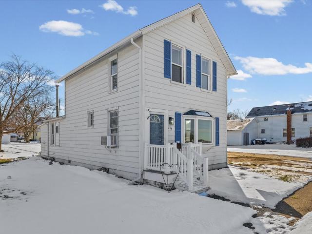 House for sale in Buckley, Illinois
