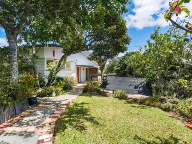House for sale in Wairau Valley