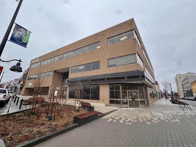 Commercial for rent in Thunder Bay, Ontario