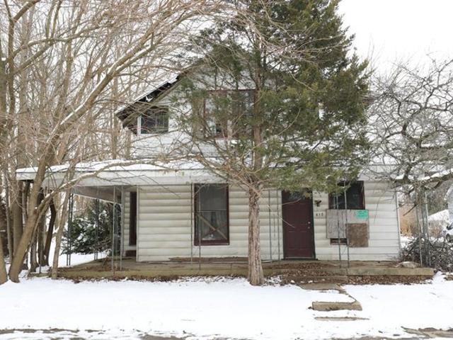 House for sale in Mooreland, Indiana