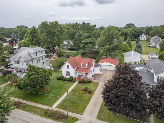 House for sale in Cambridge, Illinois