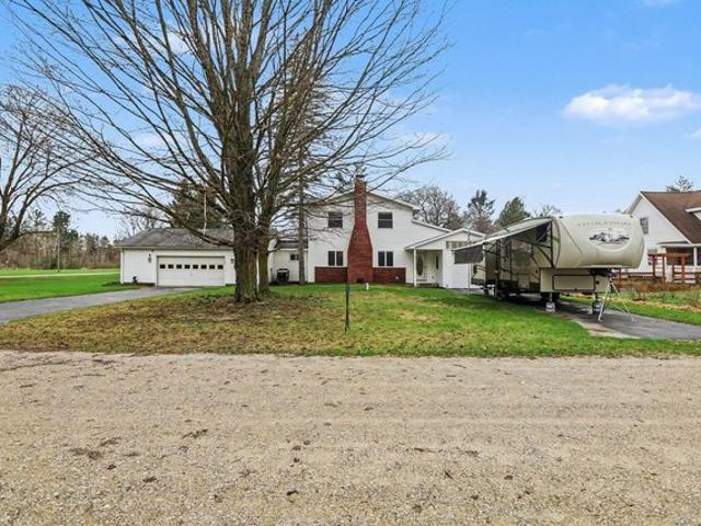 House for sale in Mesick, Michigan
