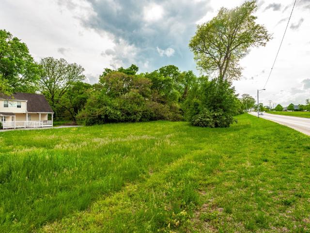 Land for sale in Hendersonville