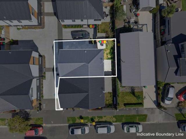 Townhouse for sale in Waltham, Linwood-Central-Heathcote Community