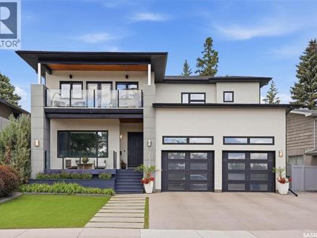 House for sale in Saskatoon, Saskatchewan