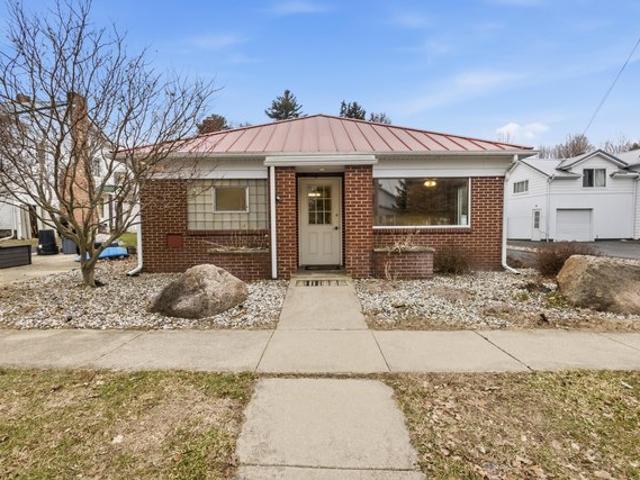 House for sale in Hillsdale, Michigan