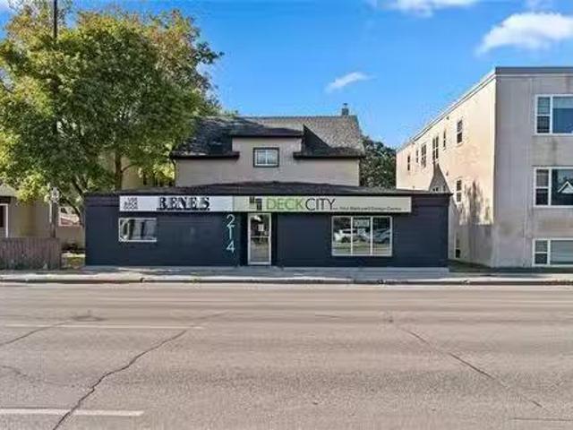 House for sale in East St. Paul, Manitoba