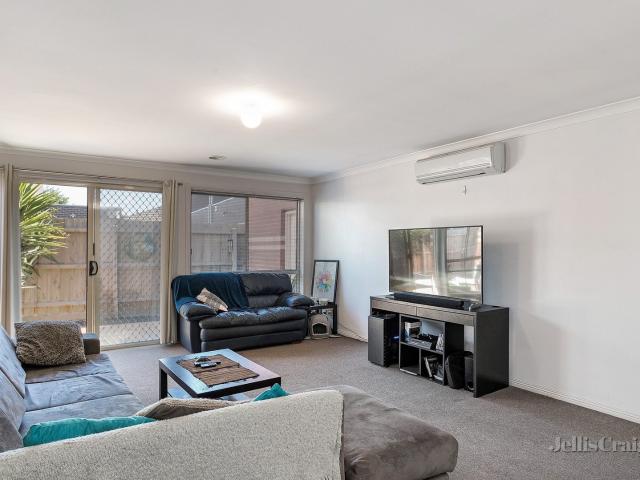 House for rent in Altona North