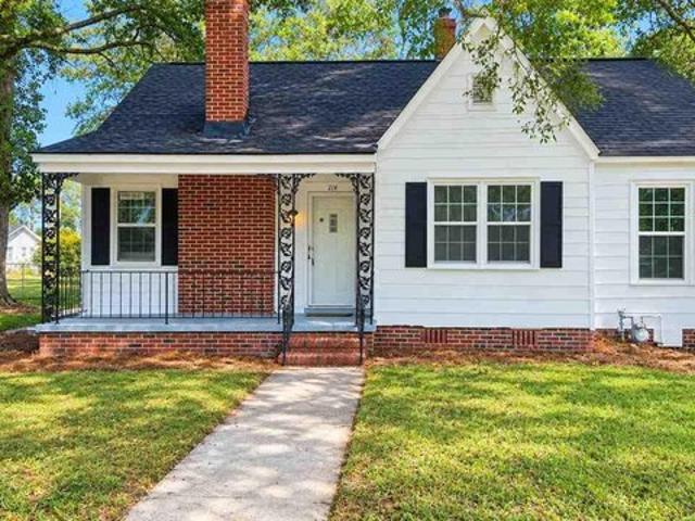 House for sale in Dillon, Dillon County