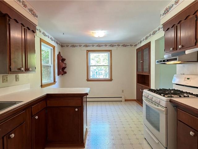 House for sale in Jefferson, Ohio