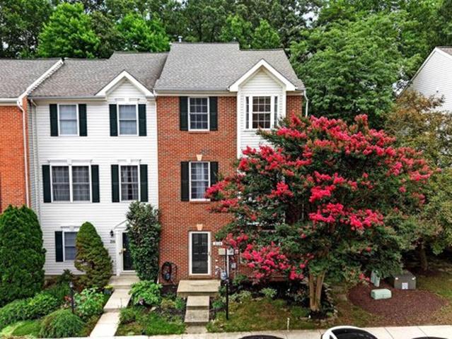 Condo for sale in Davidsonville, Maryland