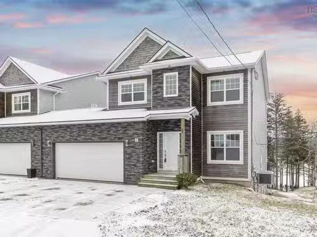 House for sale in Hammond's Plains, Nova Scotia