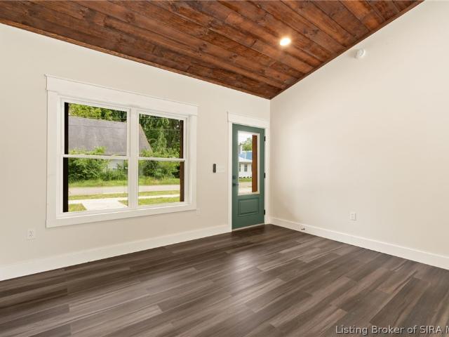House for sale in Campbellsburg, Washington County