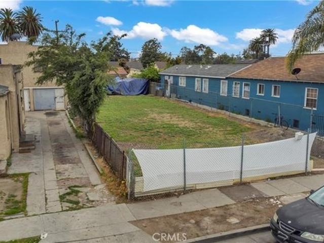 Land for sale in Canoga Park, California