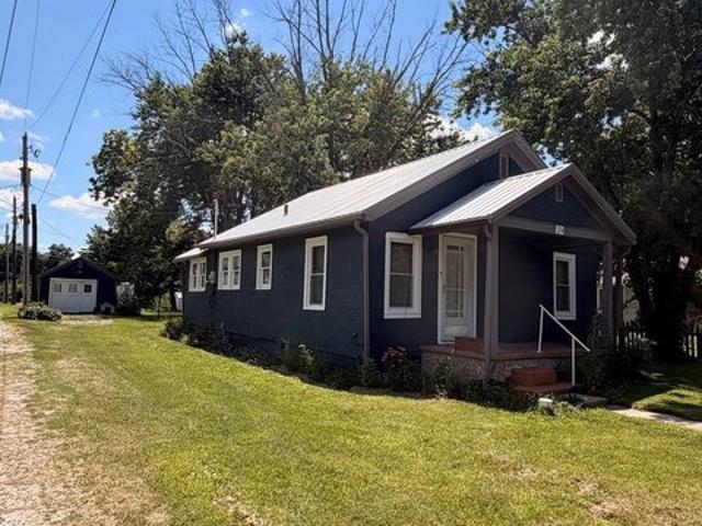 House for sale in La Plata, Missouri