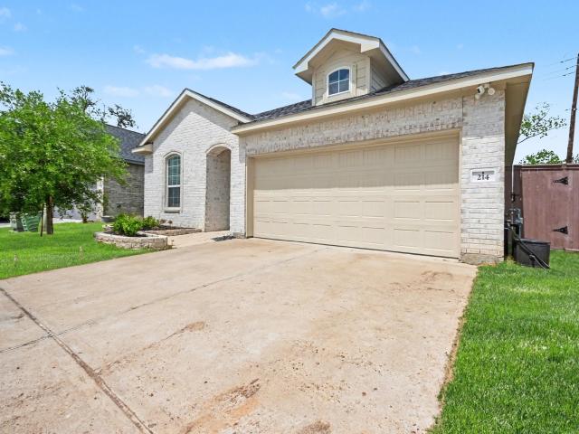House for sale in Clute, Texas