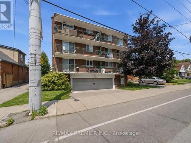 Property for sale in Ancaster, Ontario