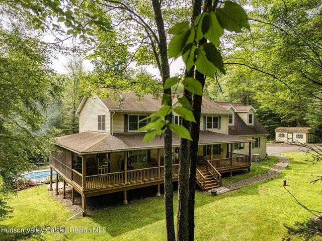 House for sale in Accord, New York