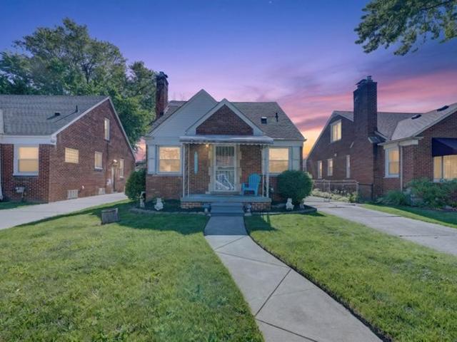 House for sale in Eastpointe, Michigan