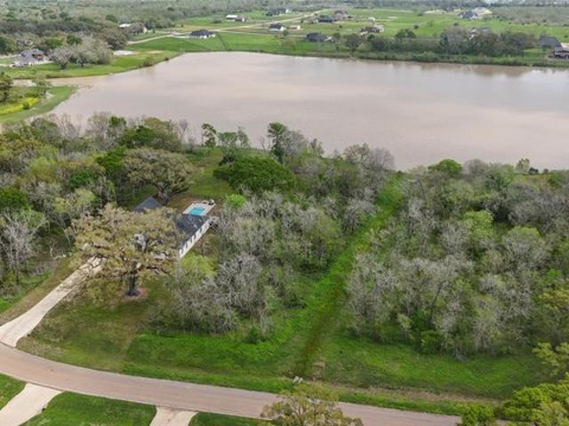 Land for sale in Angleton, Texas