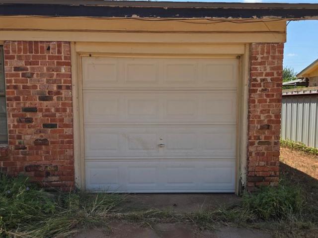 House for sale in Taylor, Texas