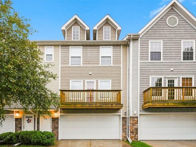 Townhouse for sale in Grimes, Iowa