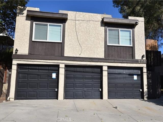 Condo for sale in Signal Hill, California