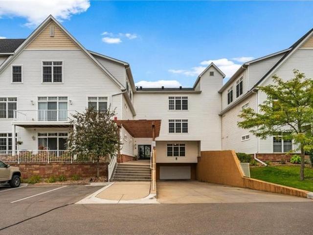 Condo for sale in Hennepin, Minnesota