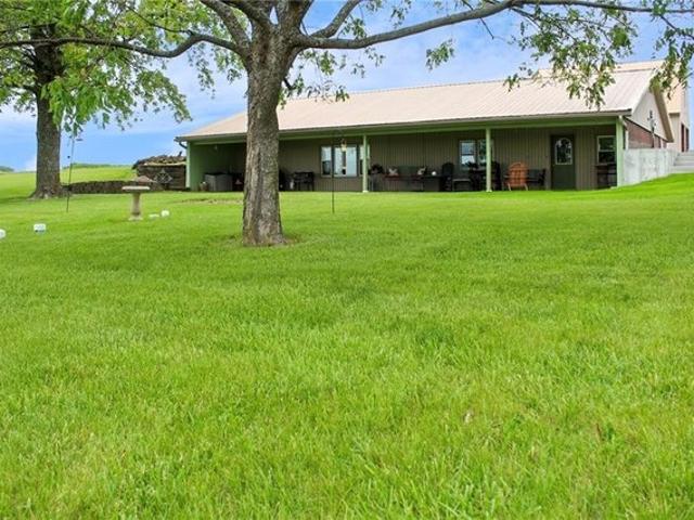 House for sale in Higginsville, Missouri