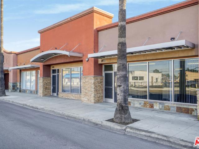 Commercial for sale in Hawaiian Gardens, California