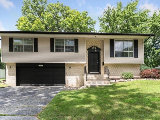House for sale in Aurora, Illinois