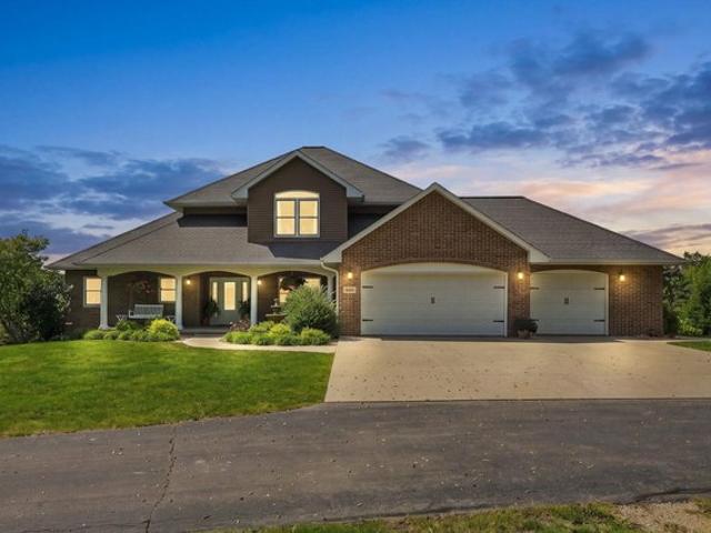 House for sale in Asbury, Dubuque County