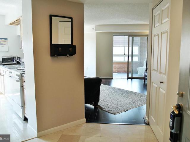 Condo for sale in Virginia