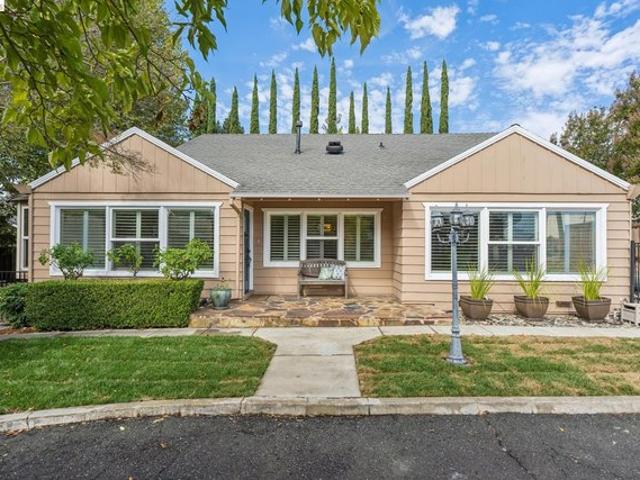 House for sale in Pleasant Hill, California