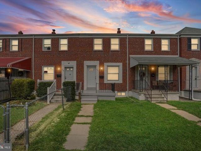 Townhouse for sale in Middle River, Maryland
