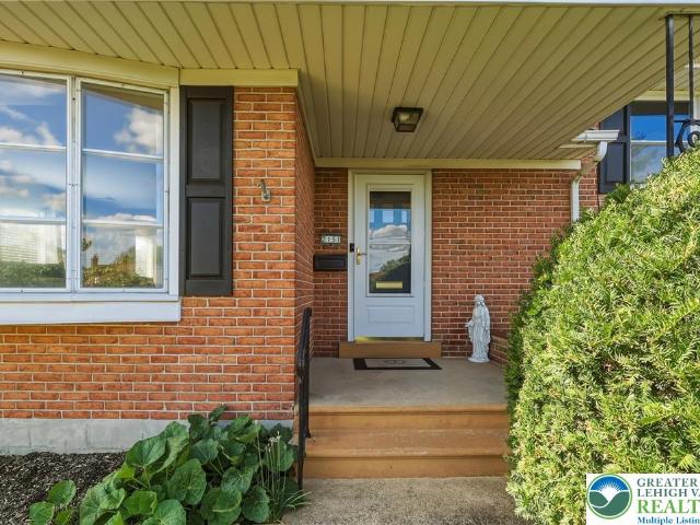 House for sale in Lehigh, Pennsylvania