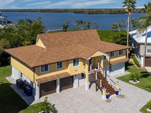House for sale in Fort Myers Beach, Florida