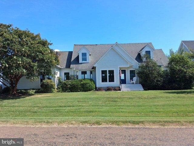 House for sale in Tilghman, Maryland