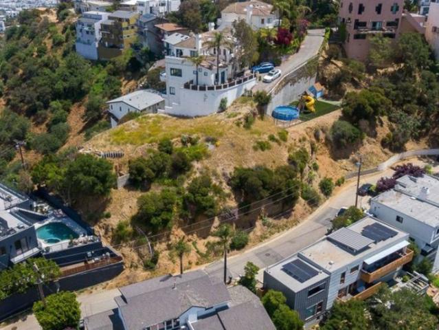 Land for sale in Los Angeles