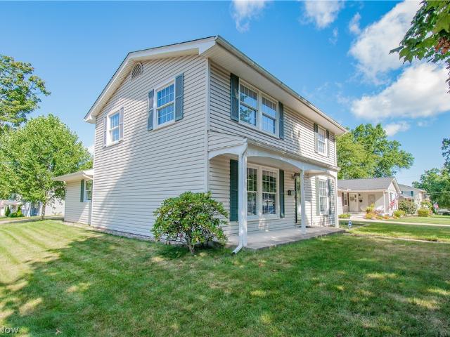 House for sale in Summit, Ohio