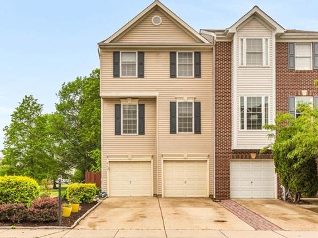 Townhouse for sale in Davidsonville, Maryland