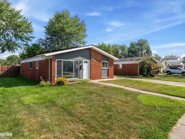 House for sale in Saint Clair Shores, Michigan