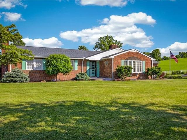 House for sale in Avella, Pennsylvania