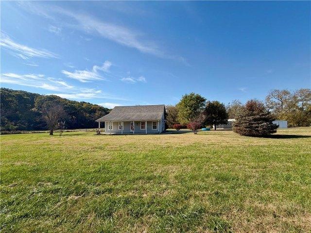 House for sale in Bates City, Lafayette County