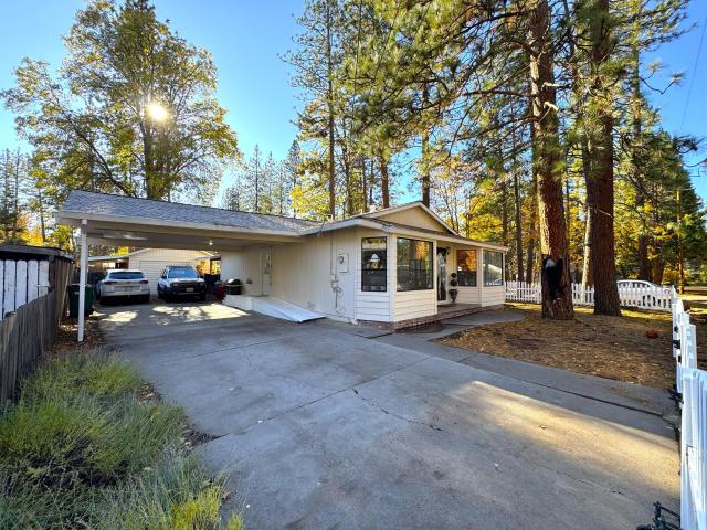 House for sale in Shasta, California