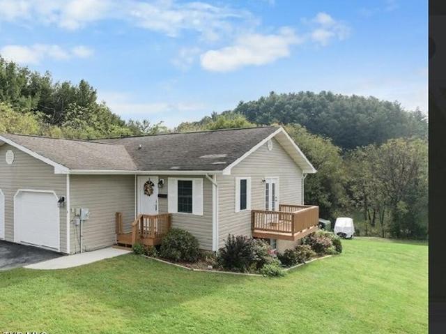 Condo for sale in Abingdon, Washington County