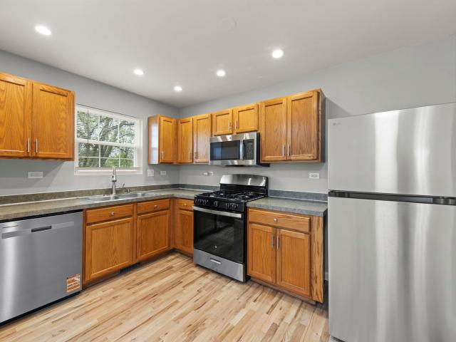 House for sale in Crest Hill, Illinois