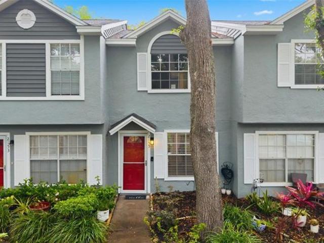 Townhouse for sale in Crystal Beach, Florida