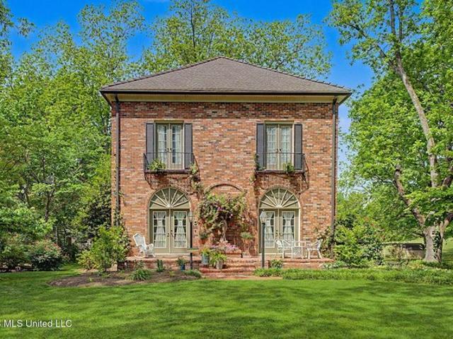 House for sale in Hernando, Mississippi