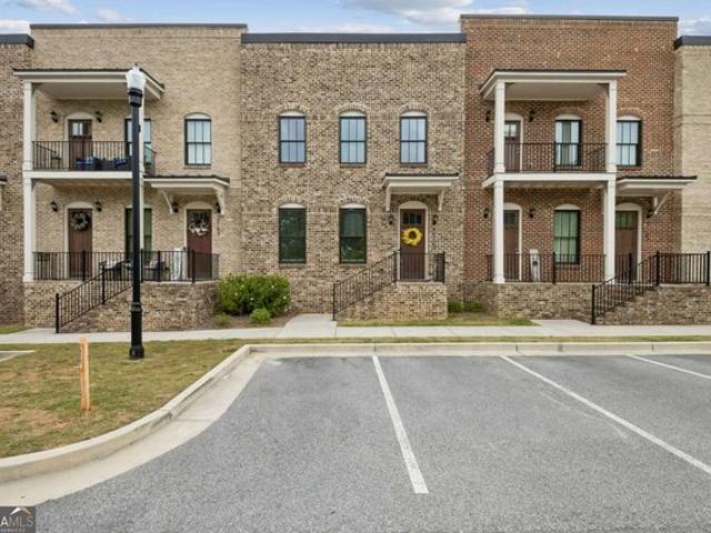 Townhouse for sale in Grayson, Georgia